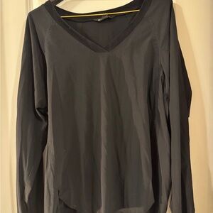 Athleta Black Long Sleeve V-Neck Top